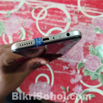 Vivo y19